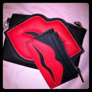 EXPRESS wristlet and matching wallet